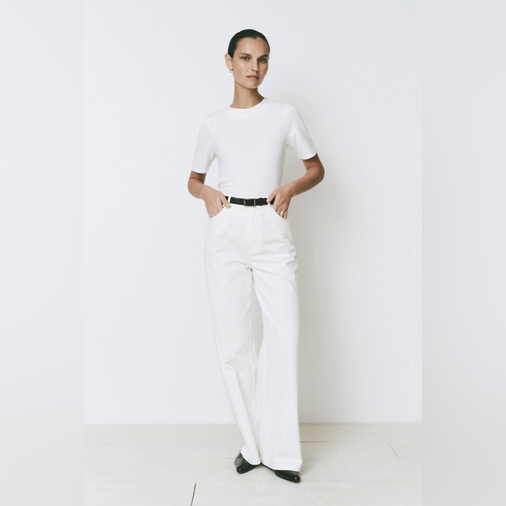 Classic High-Waist Wide-Leg Pants in White